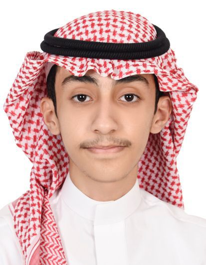 فوز الطالب ياسر المطيري من ثانوية المتقدمة بالخليج بجائزة حمدان بن راشد